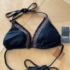 NWT- Mossimo Bikini Top - M Embroidered Ruffle trim.